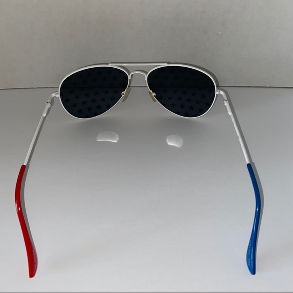 🔴 2/$25 S|A|L|E (NWOT) Tank + Sunnies!! - Picture 4 of 7